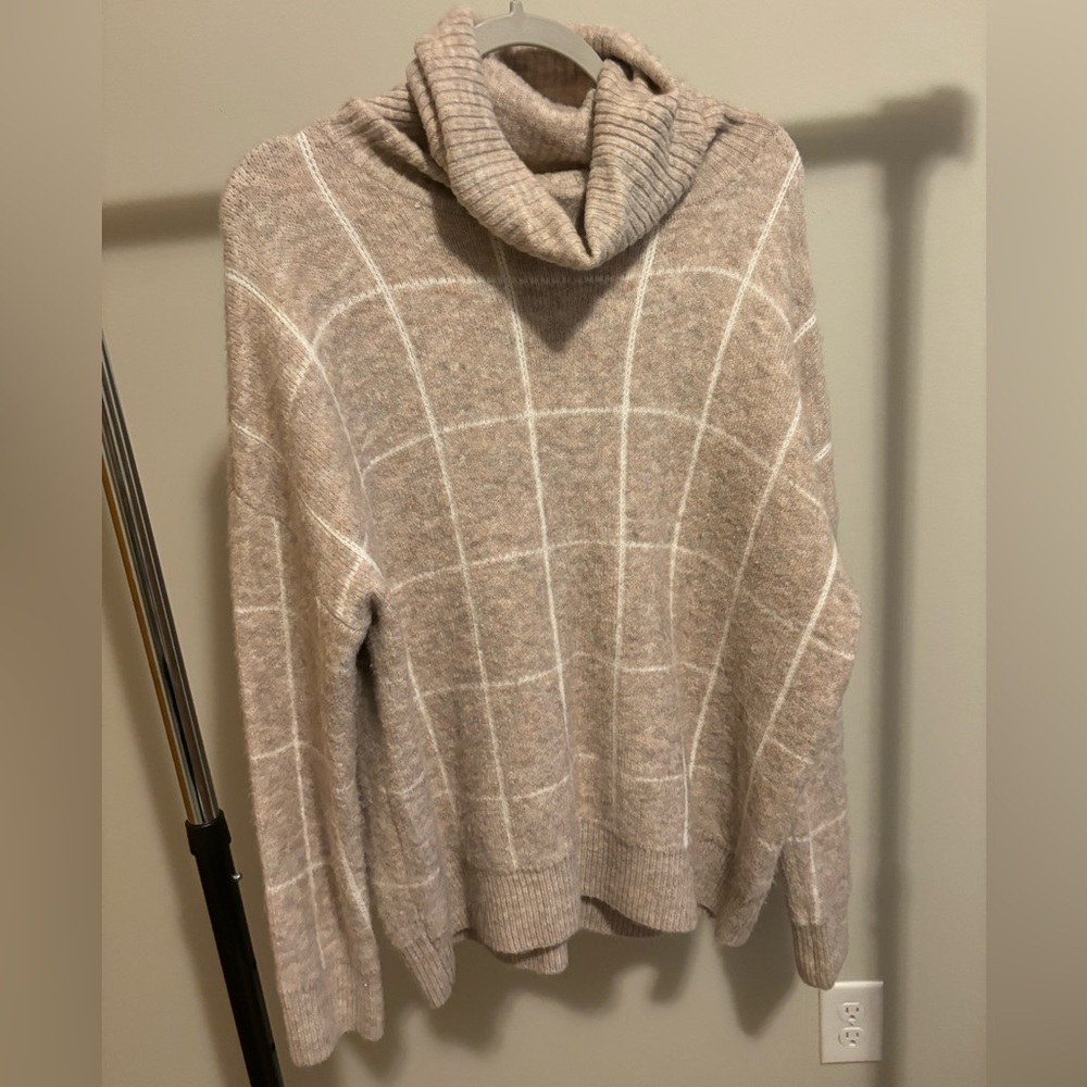 Cream windowpane cowl neck sweater - size L